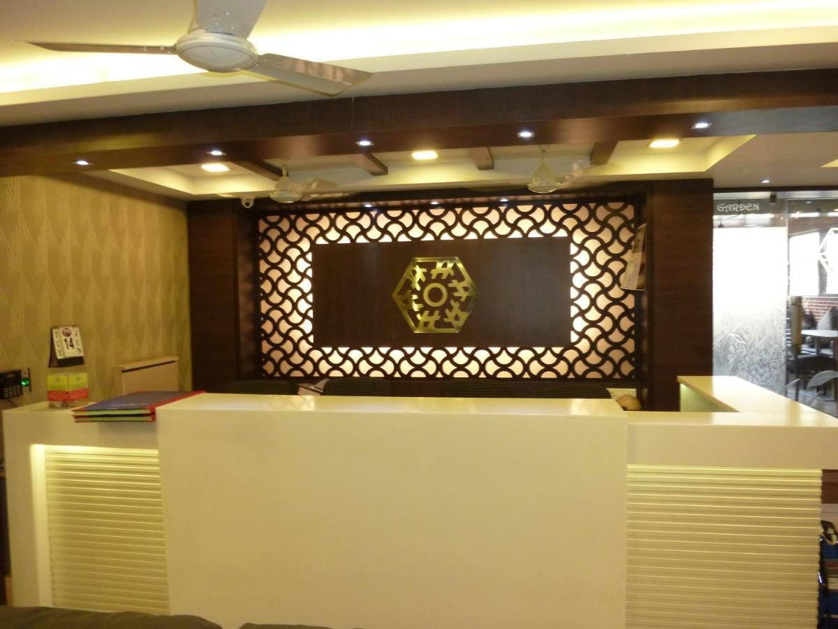 Hotel Orient Palace Bombay