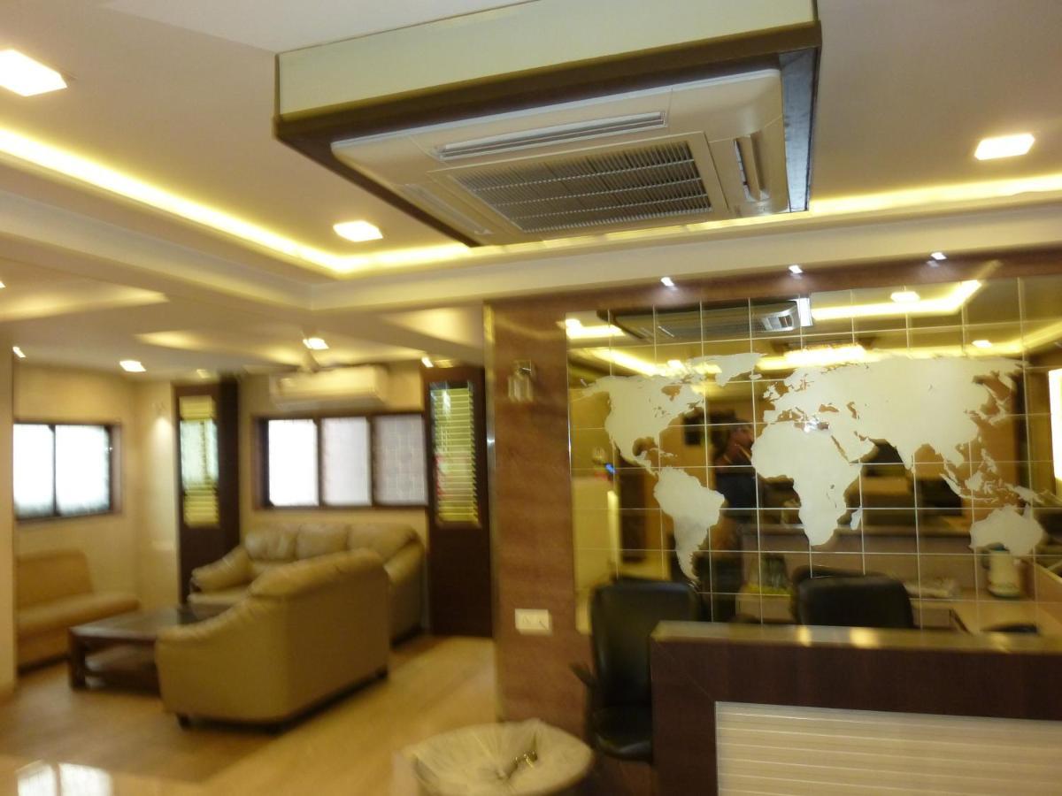 Orient Palace Hotel Bombay